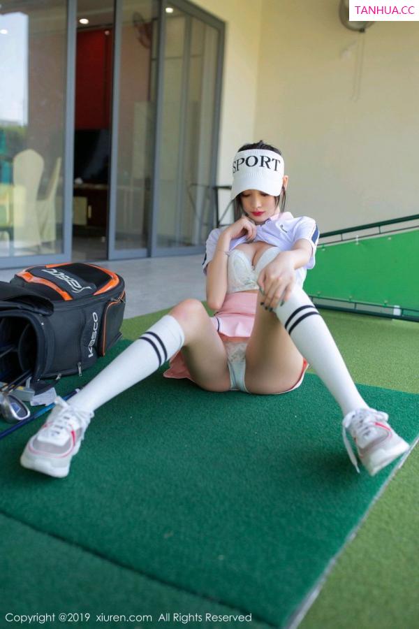 杨晨晨 sugar小甜心CC [XIUREN]高清写真图 2019.12.23 杨晨晨sugar第24张图片